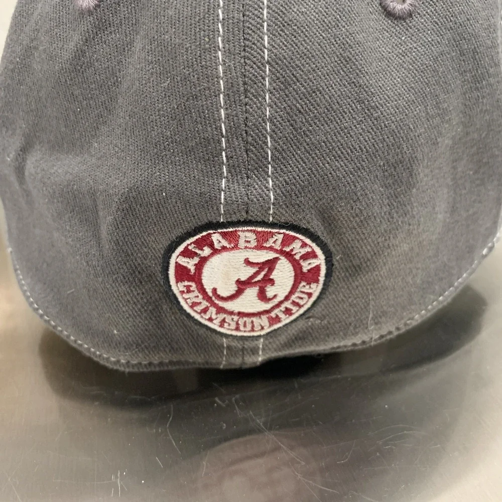 Vtg Rare‎ Top Of The World Alabama Crimson Tide Elephant Logo cap Gray Flex Fit